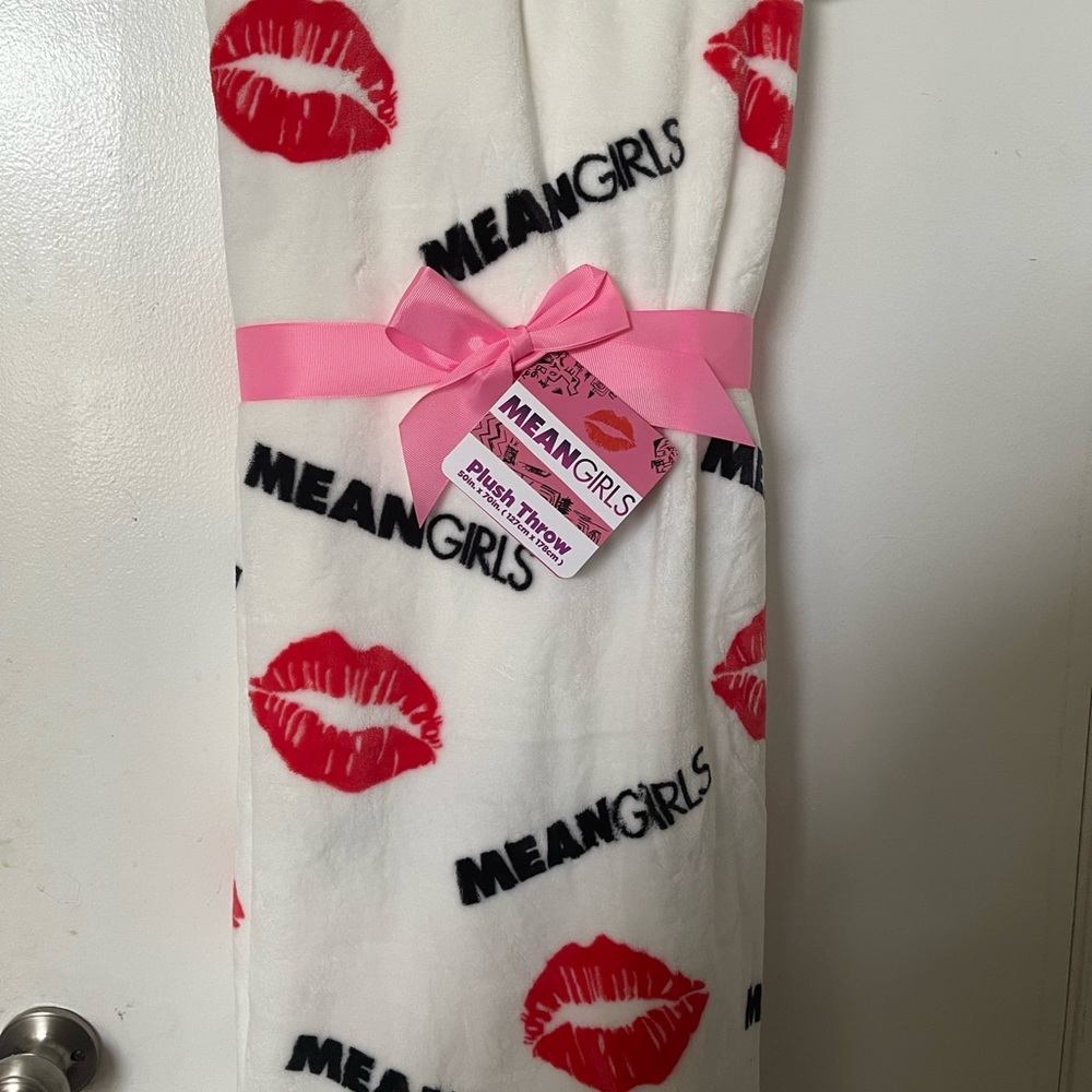 Mean Girls Valentines Plush Throw Blanket